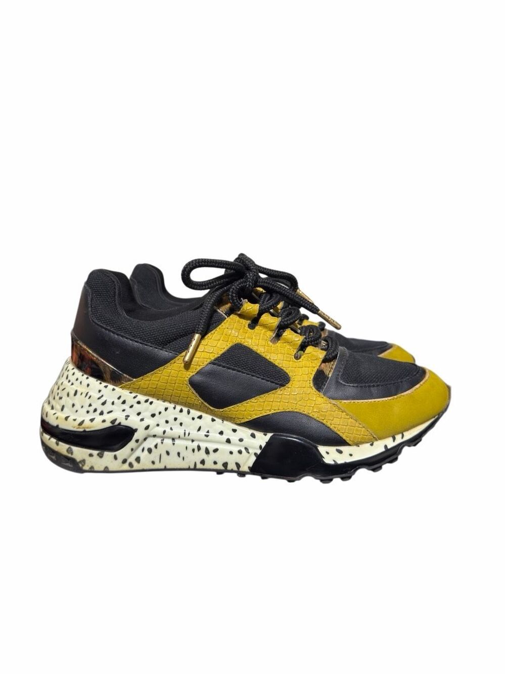 Steve Madden Cliff Women's Yellow & Black Leather Wedge Sneaker /Shoes Size 6.5M - Picture 2 of 8